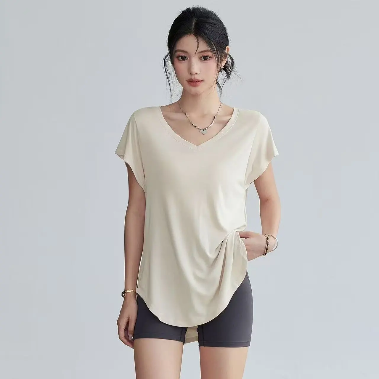 Yoga Fitness Top - Women's Slimming Round Neck Yoga T-Shirt