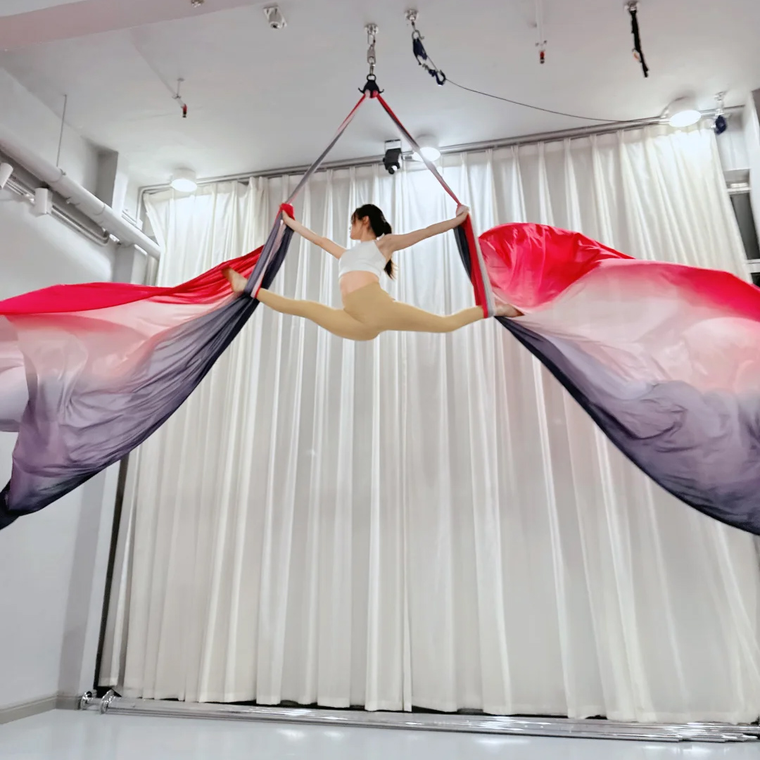 10m Aerial silks Ombre Aerial  - đánh giá và giá Yoga And Fitness Studio
