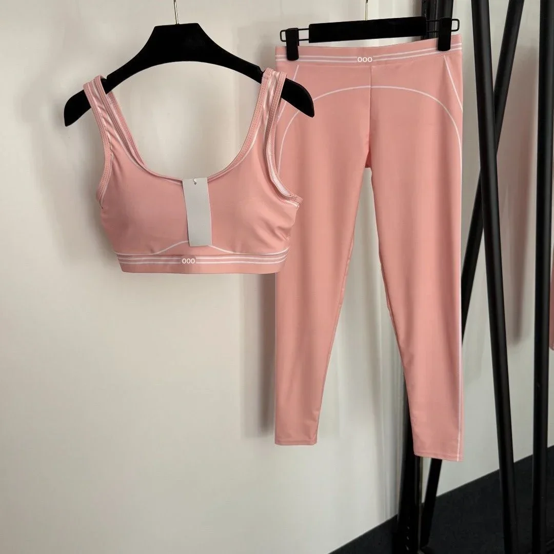 Tank Top and Pants Two Piece B - đánh giá và giá Yoga Fitness Top