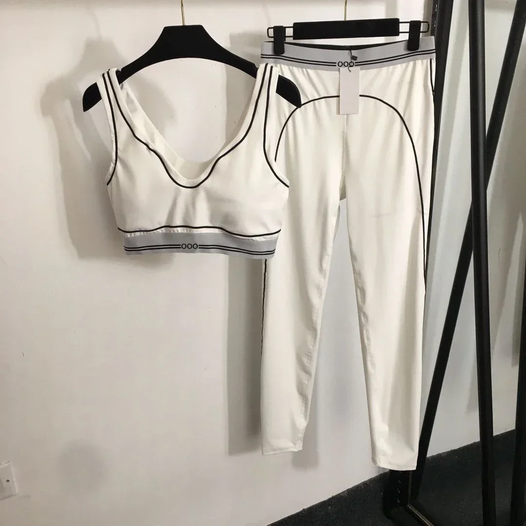 Tank Top and Pants Two Piece B - đánh giá và giá Yoga Fitness Top