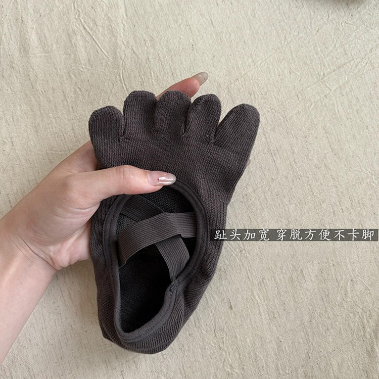 Women's Criss-Cross Strappy Fi - đánh giá và giá Yoga And Fitness Studio